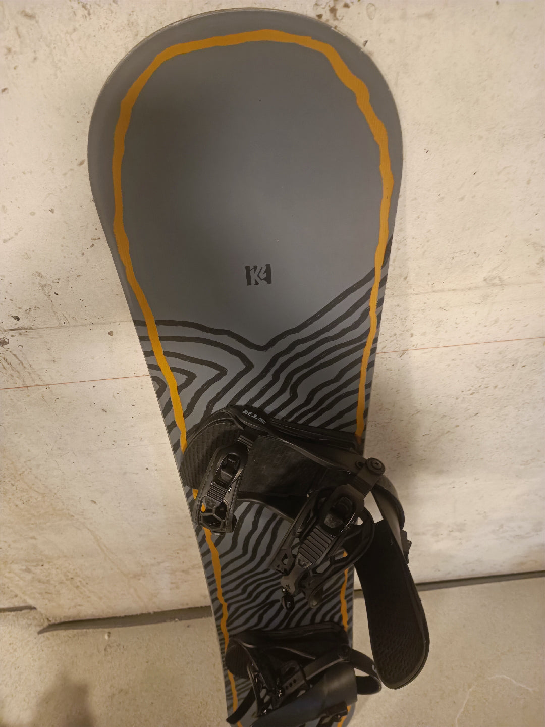 Snowboard usato K2 Standard 147cm e attacchi union str