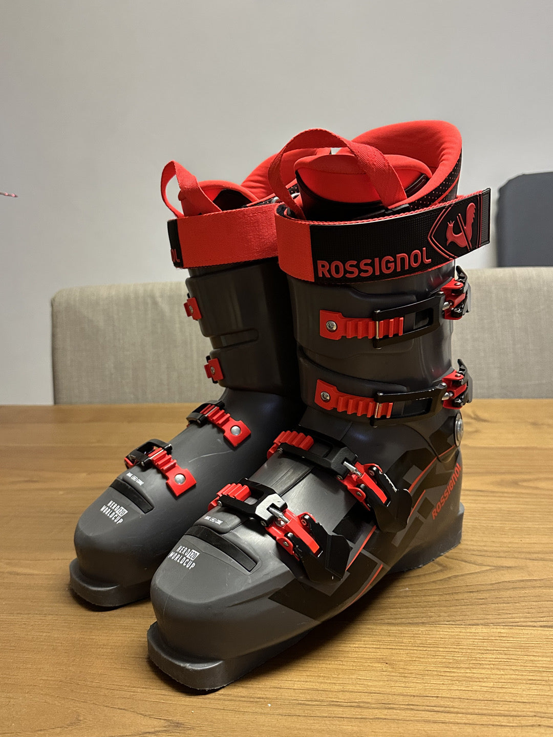 scarponi sci Rossignol Hero WC 120 taglia 28,5 usati
