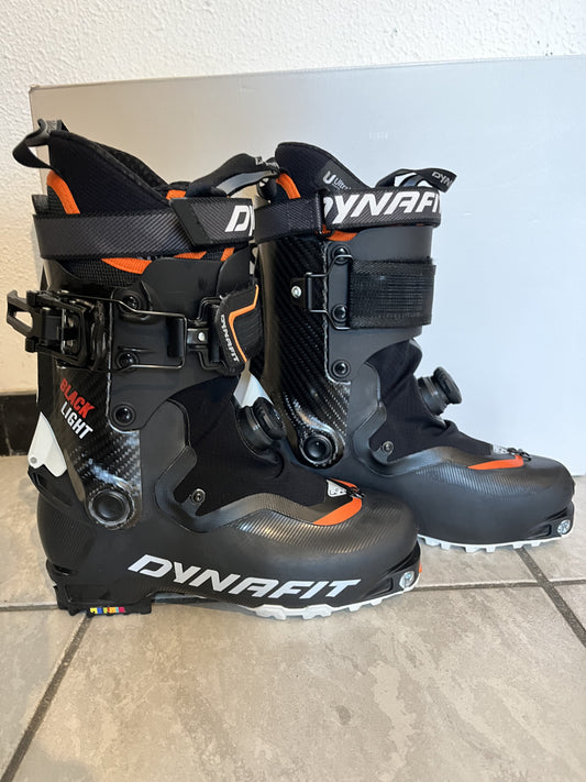 Scarponi scialpinismo Dynafit Black light BOA tg. 25 usati