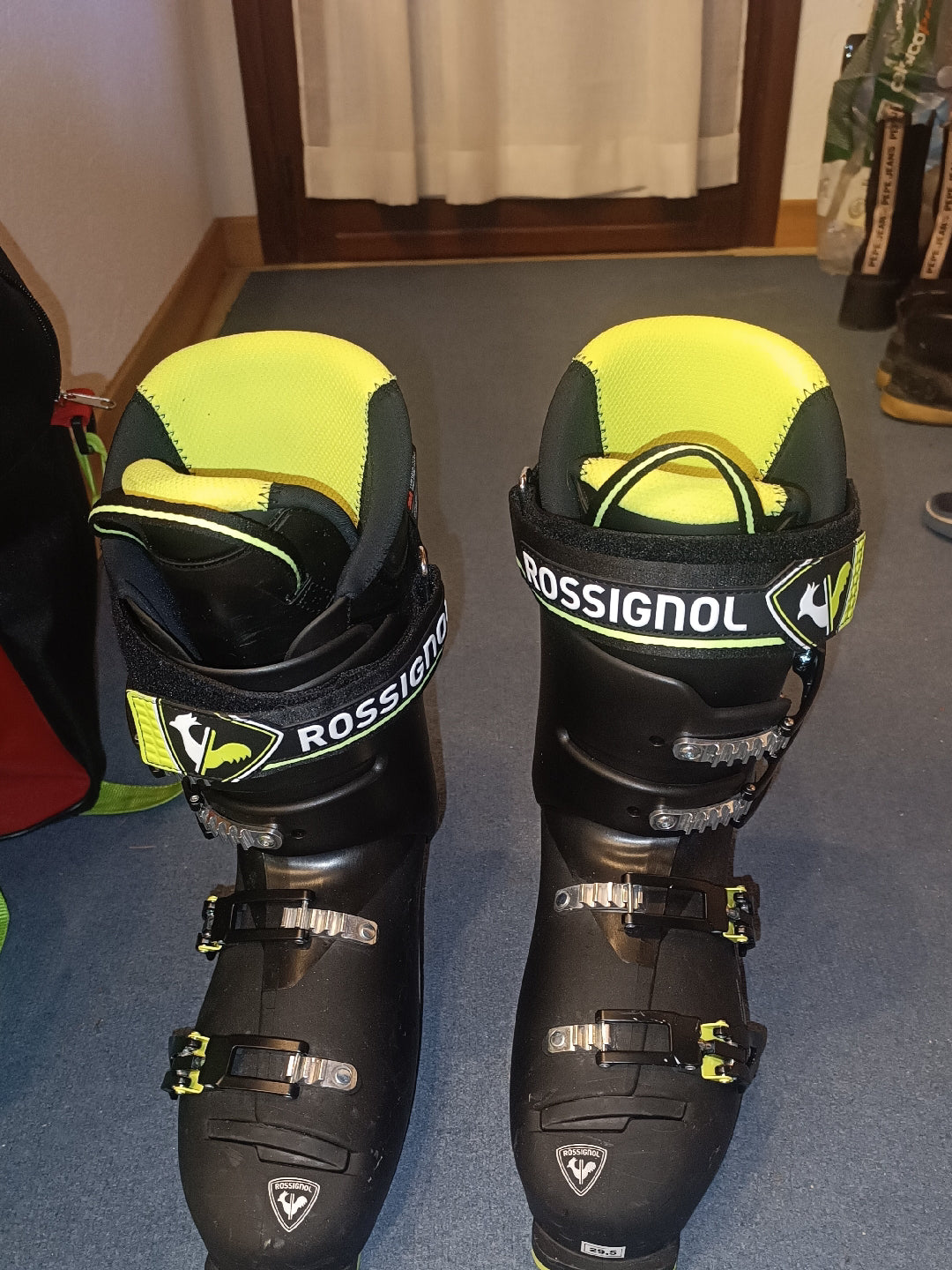 scarponi sci ROSSIGNOL 100HW tg 29.5 usato