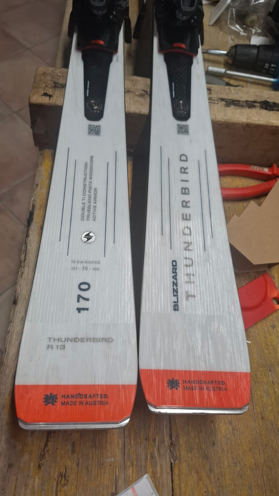 Sci Blizzard Thunderbird R13 170cm r 13.5m 2024 usati