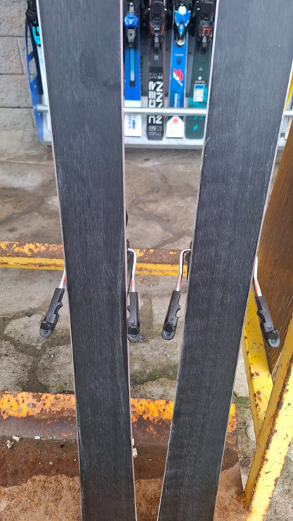 168cm ATOMIC Redster G7 2024 usato