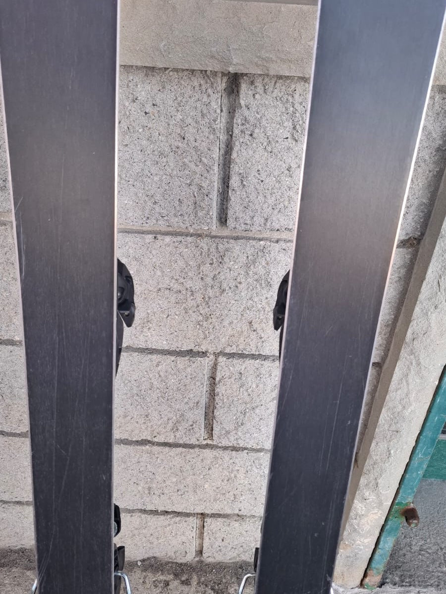 163cm Volkl Raceriger SRC r14.3 usati