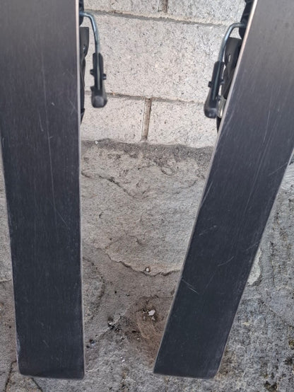 163cm Volkl Raceriger SRC r14.3 usati
