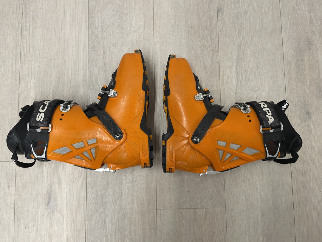 Scarponi sci alpinismo Scarpa Maestrale tg 28.5 usati