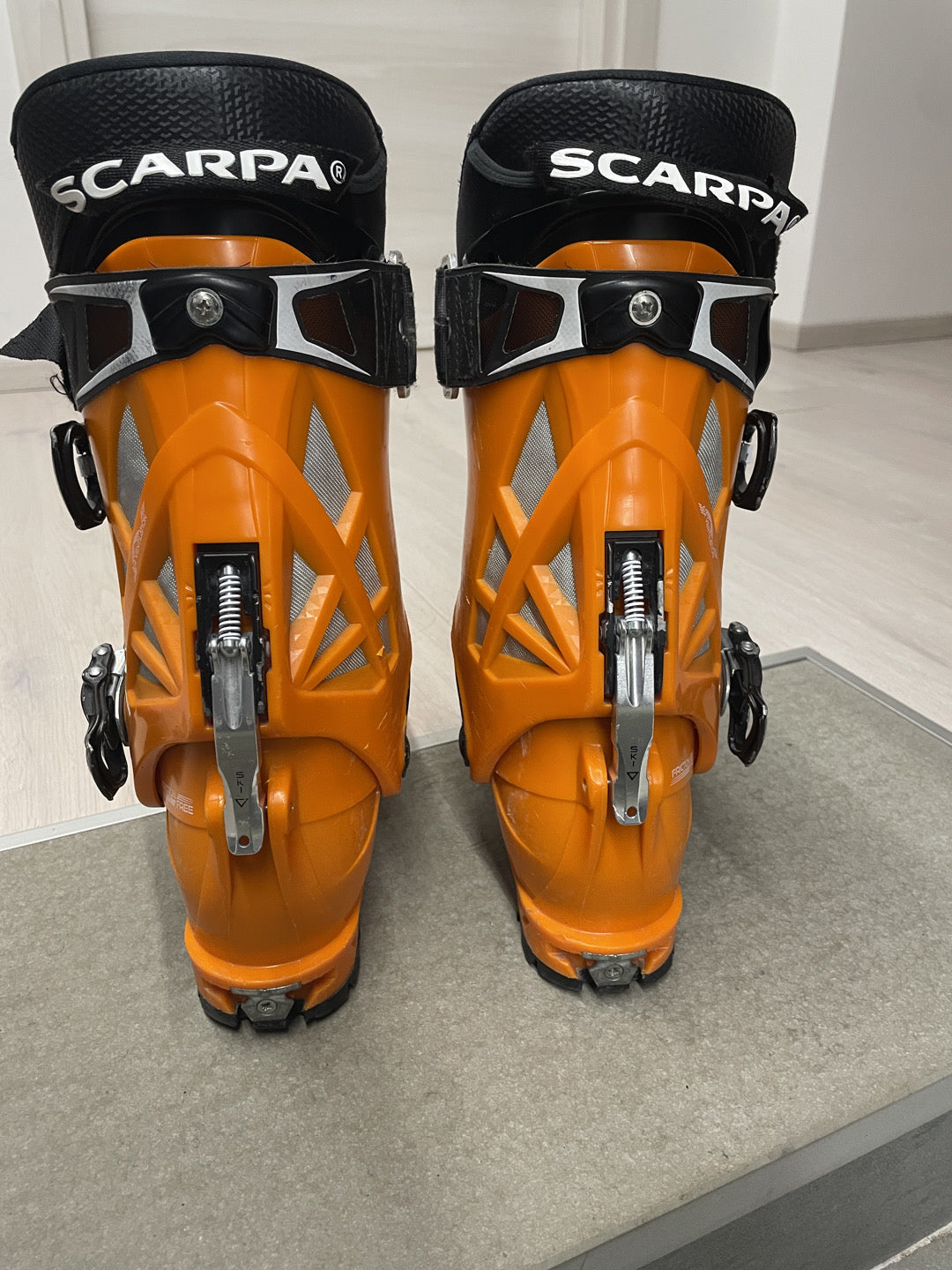 Scarponi sci alpinismo Scarpa Maestrale tg 28.5 usati