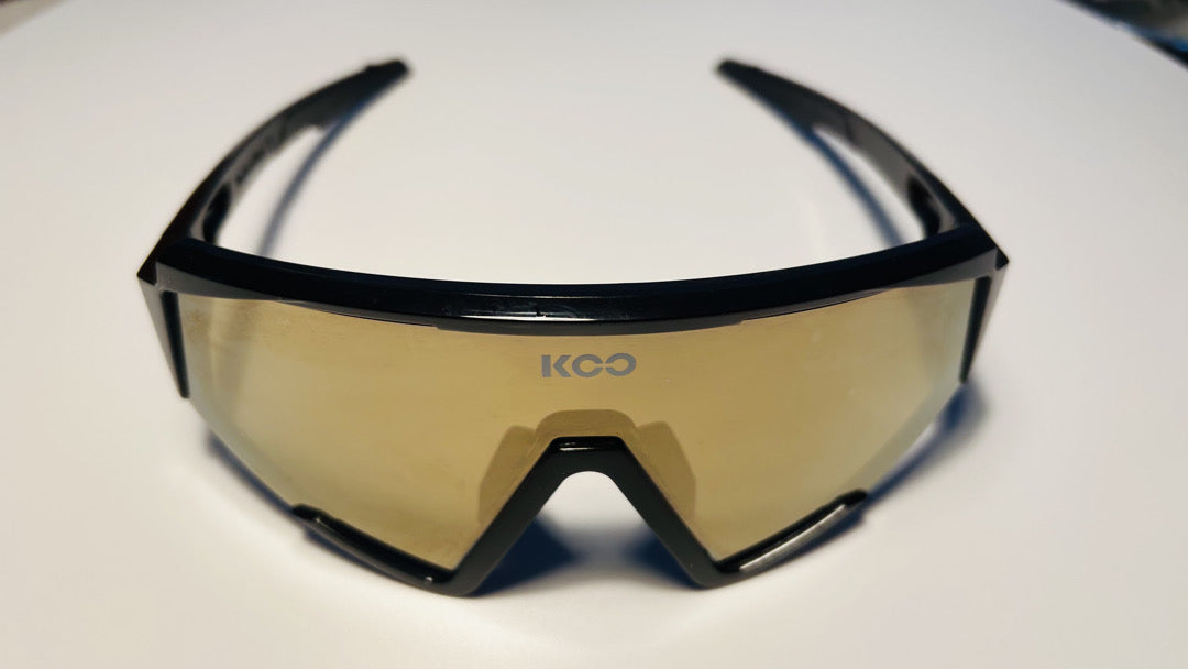 occhiali sole Koo Spectro lente specchiata