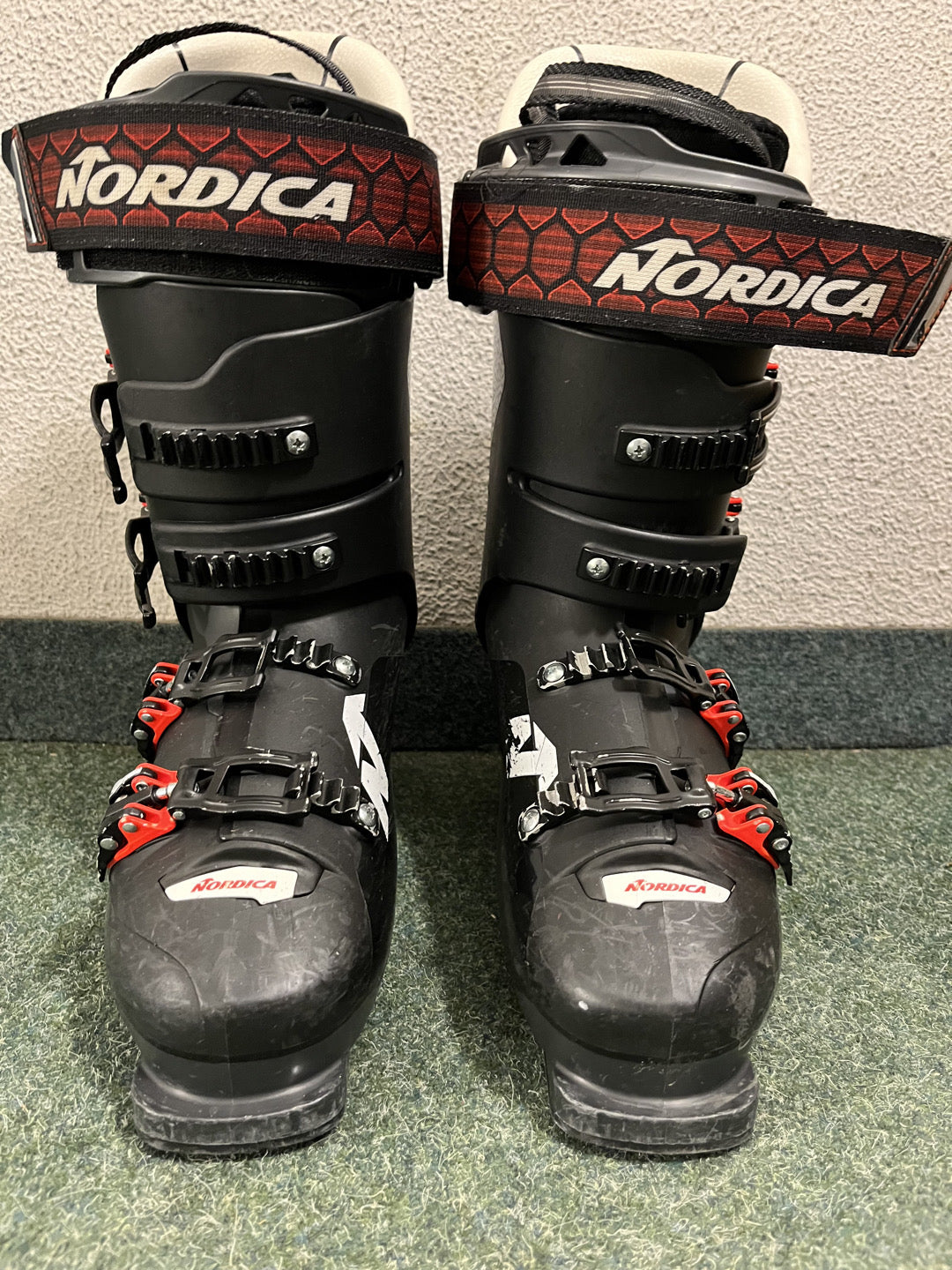 Scarponi Nordica Pro Machine 130 Usati