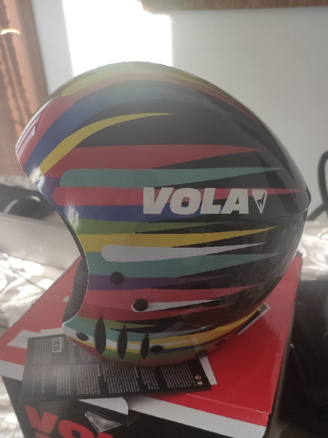 Casco da sci Vola sz M 56cm Nuovo