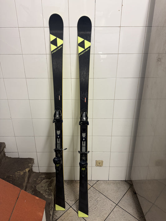 sci Fischer RC 175cm r18 usati