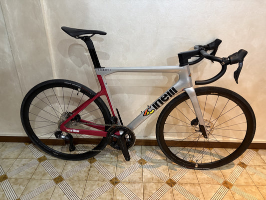Bici strada Cinelli Pressure 2 tg. M 2025 nuova