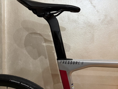 Bici strada Cinelli Pressure 2 tg. M 2025 nuova