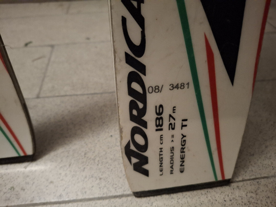 sci Nordica 186cm Usati