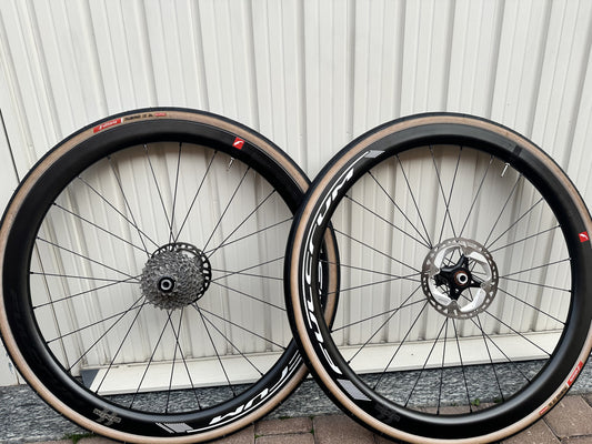 ruote Fulcrum Wind 42 + dischi ultegra usati