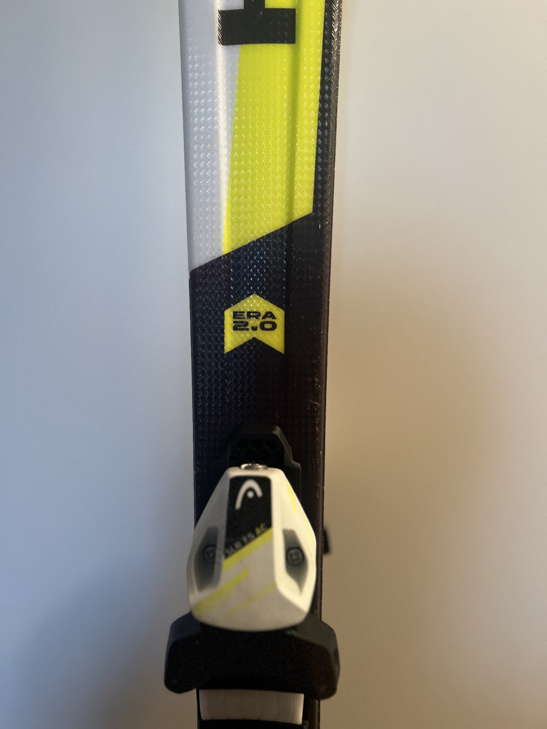 sci Head Supershape Era 2.0 146 cm usati