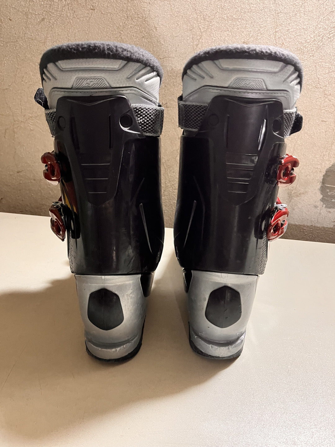 Scarponi Nordica Cruise flex 60 tg 43 usati