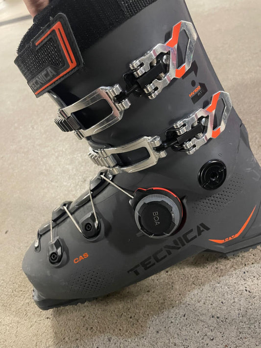 scarponi sci Tecnica BOA tg. 28 usati
