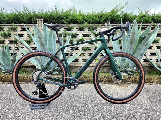 Bianchi ARCADEX PRO Shimano GRX 2025 Tg L NUOVA