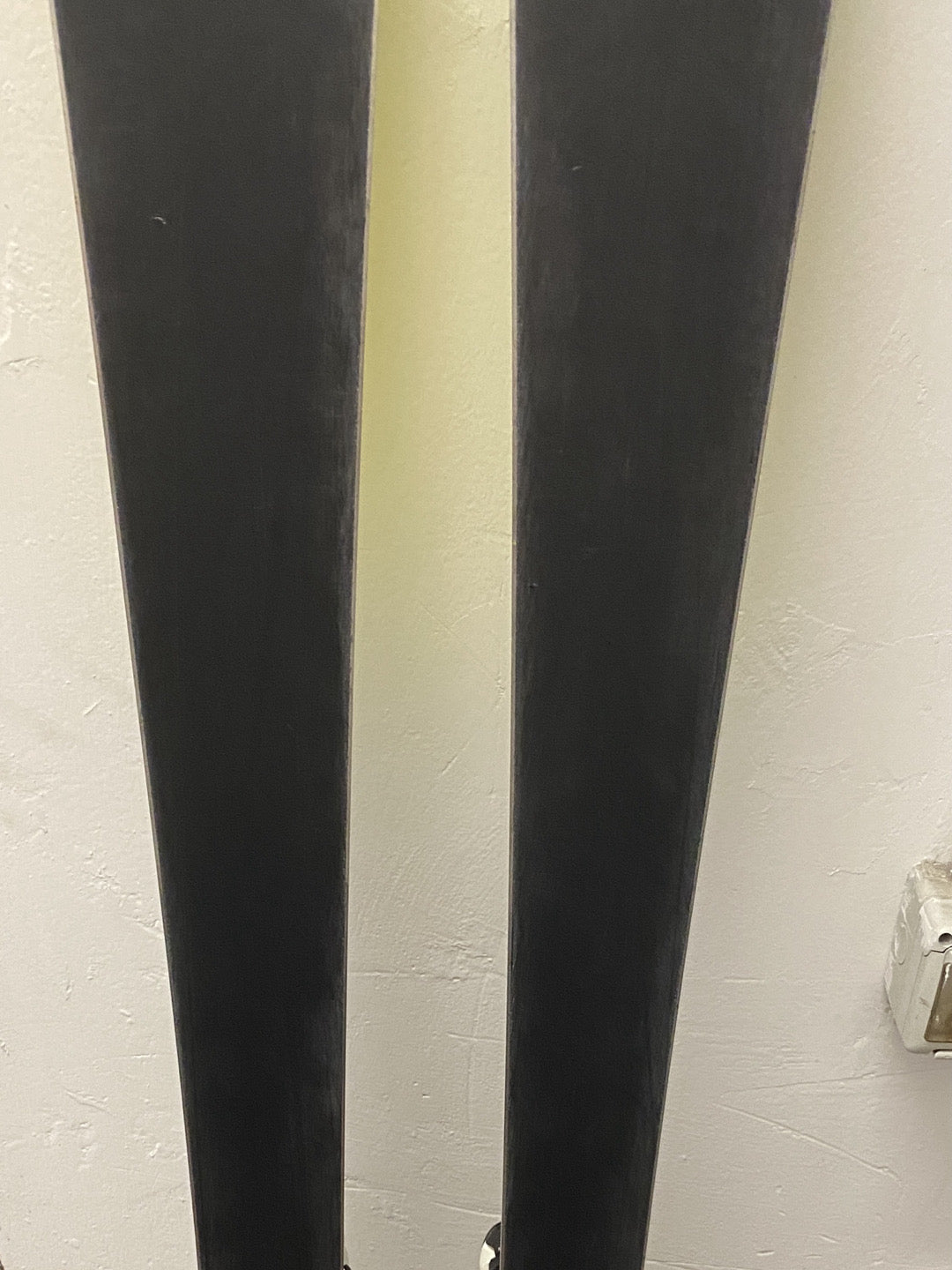 Sci Völkl Racetiger SC 165 cm attacchi Marker usa