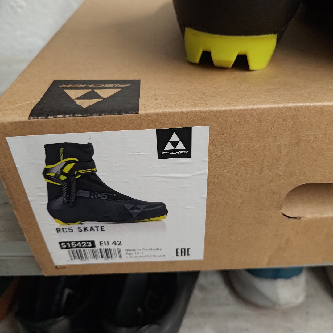 scarpone sci di fondo Fischer RC5 skate tg 42 usato poco