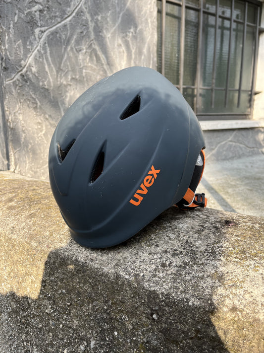 Casco sci Uvex bambino tg. M/L usato