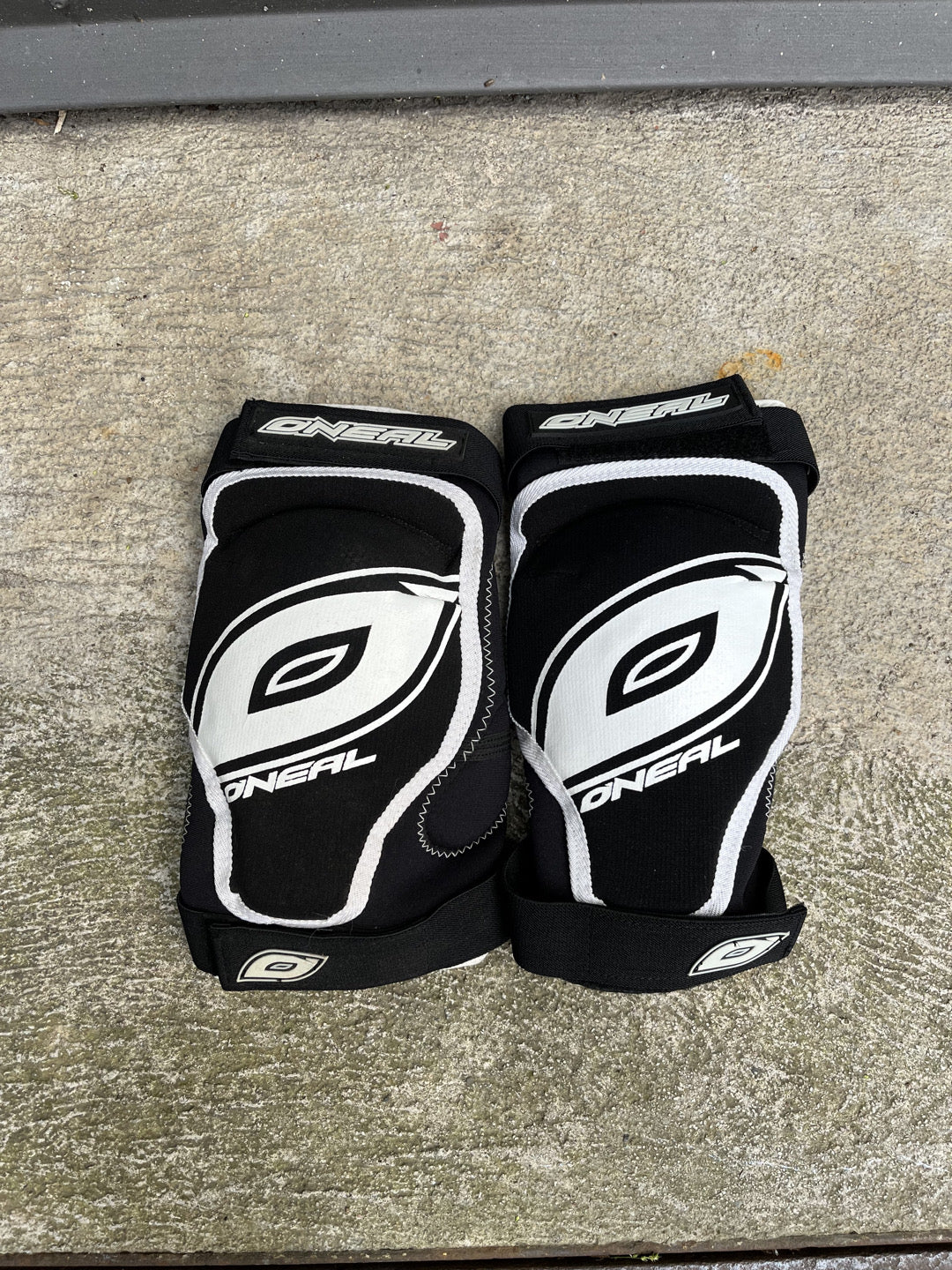 Ginocchiere Oneal MTB usato pari al nuovo
