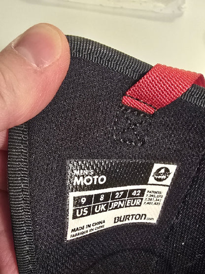 Attacchi tg. M e scarponi tg. 42 snowboard Burton usati