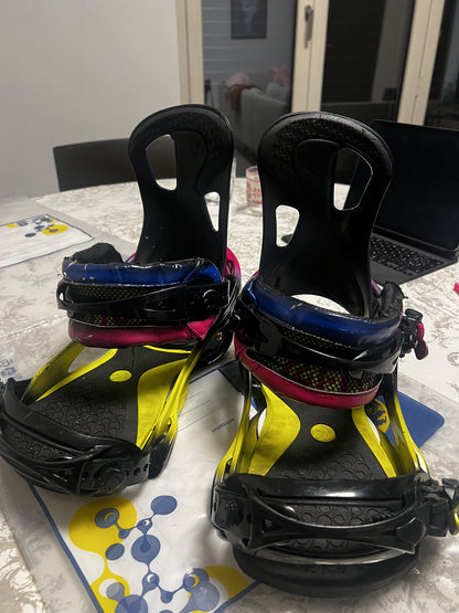 Snowboard Salomon Assassin 155 e Flux DMCC light M/L usato
