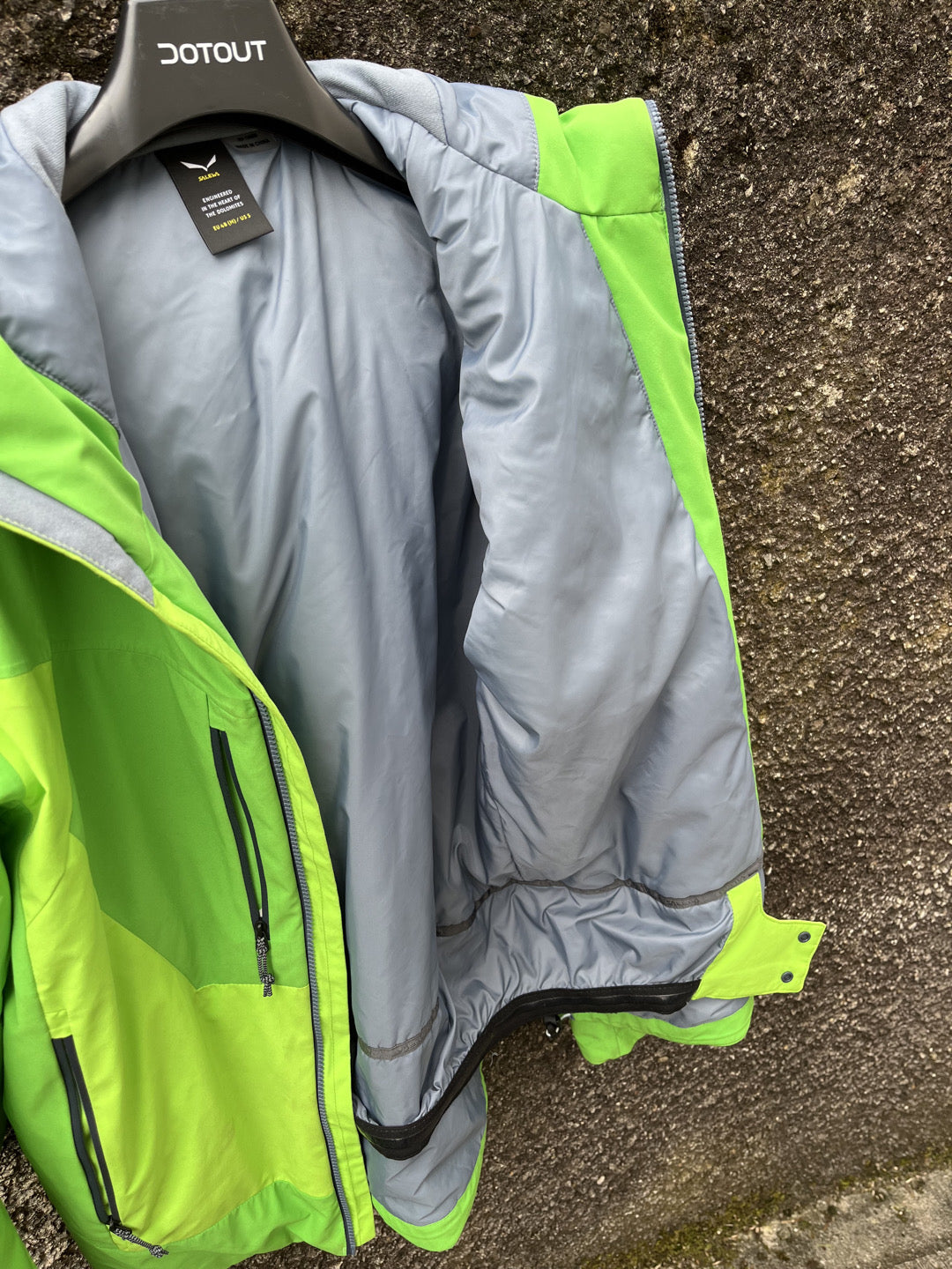 Giacca Salewa verde tg. M in buone condizioni