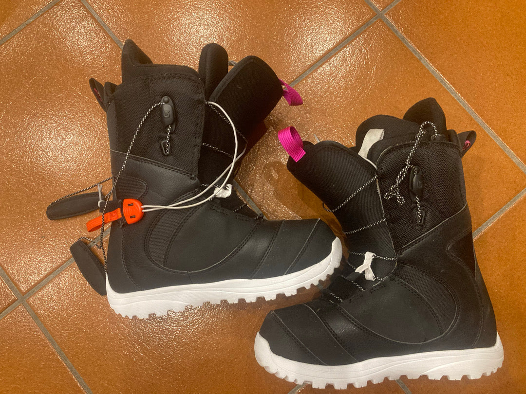 Scarponi snowboard Burton Mint tg. 37 usati