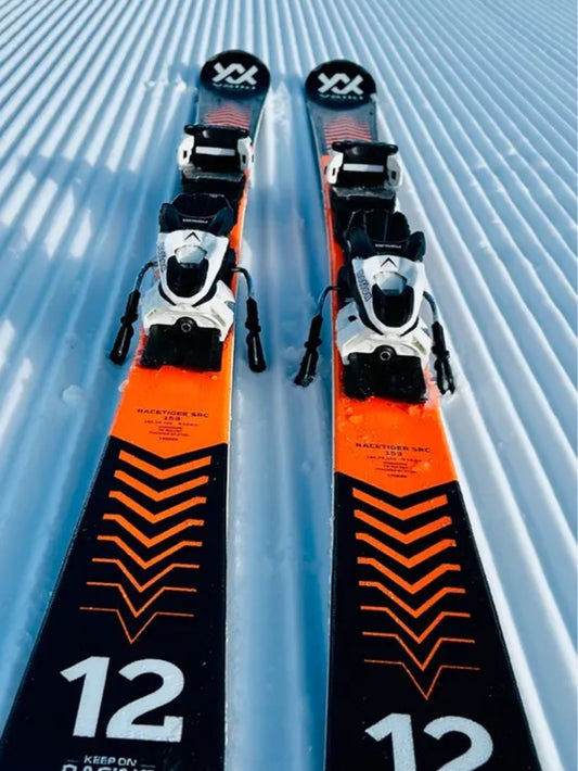 Sci Volkl SRC 153cm r12 2022 + marker Vmotion 10 GW usati