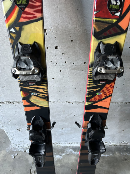 Sci freestyle Volkl Revolt 95  2022 157cm + marker Squire 11 usati