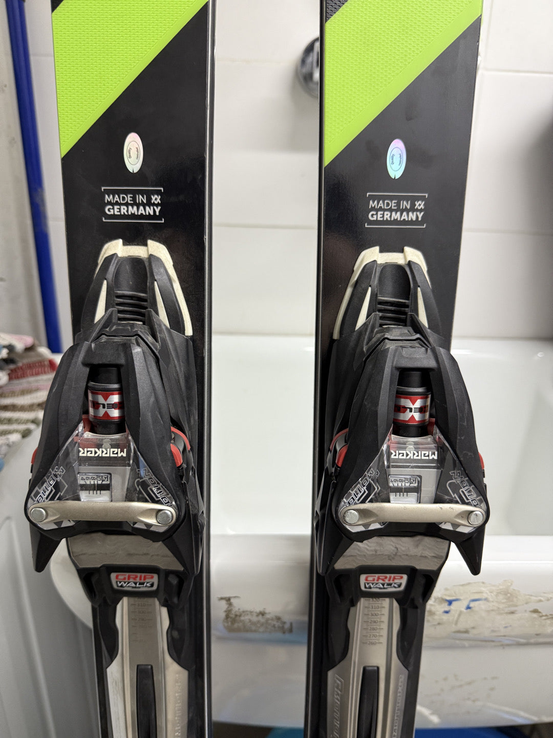 176cm Sci Volkl Deacon 76 r18.3 usati