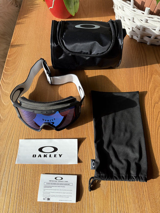 Maschera sci Oakley line miner tg. L usata (custodia inclusa)