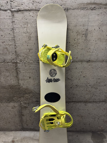 tavola snowboard Santa cruz 157 cm + attacchi Salomon usata