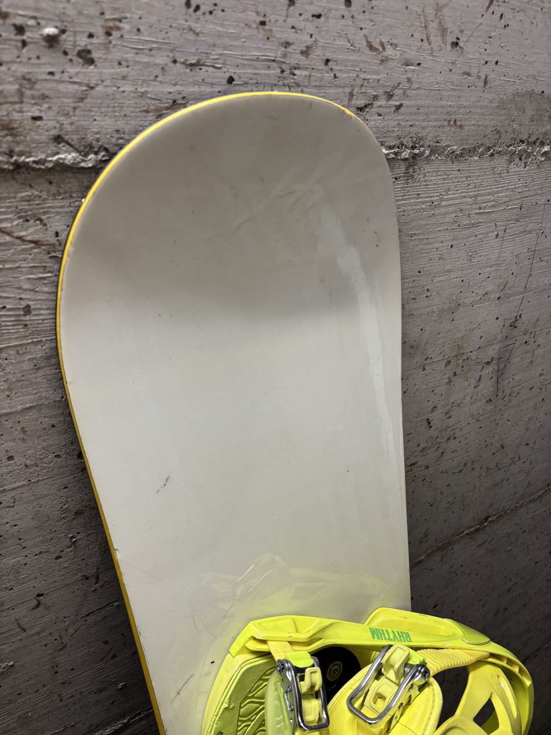tavola snowboard Santa cruz 157 cm + attacchi Salomon usata