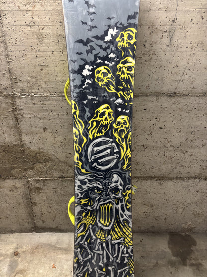 tavola snowboard Santa cruz 157 cm + attacchi Salomon usata