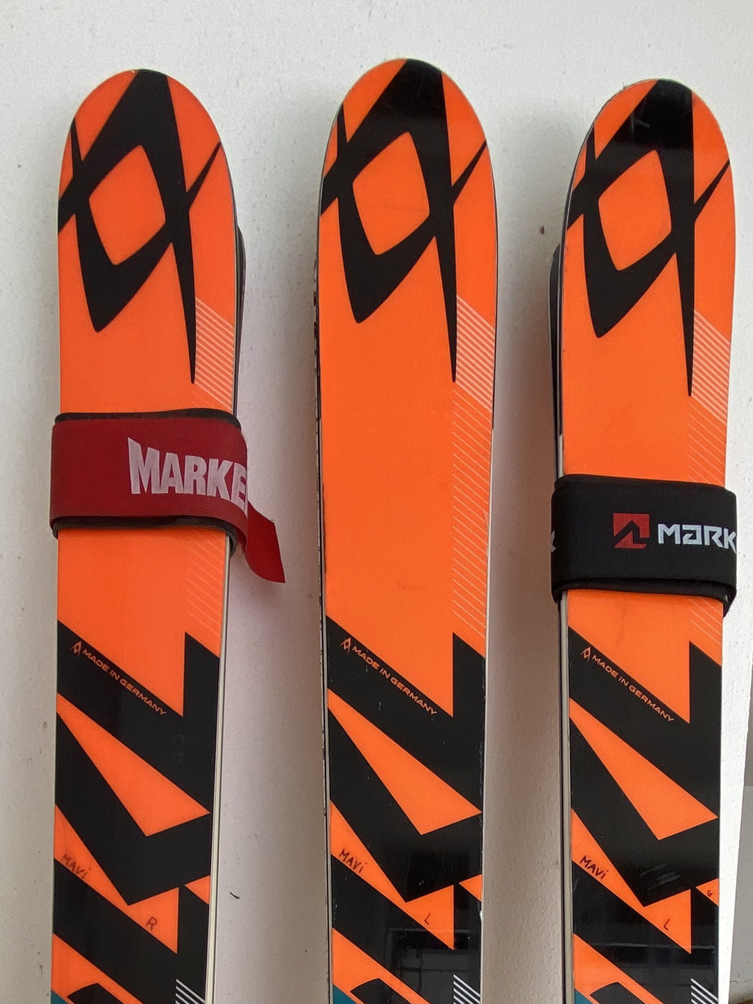 3 paia sci Volkl Racetiger DH e 3 paia da SG da gara usati