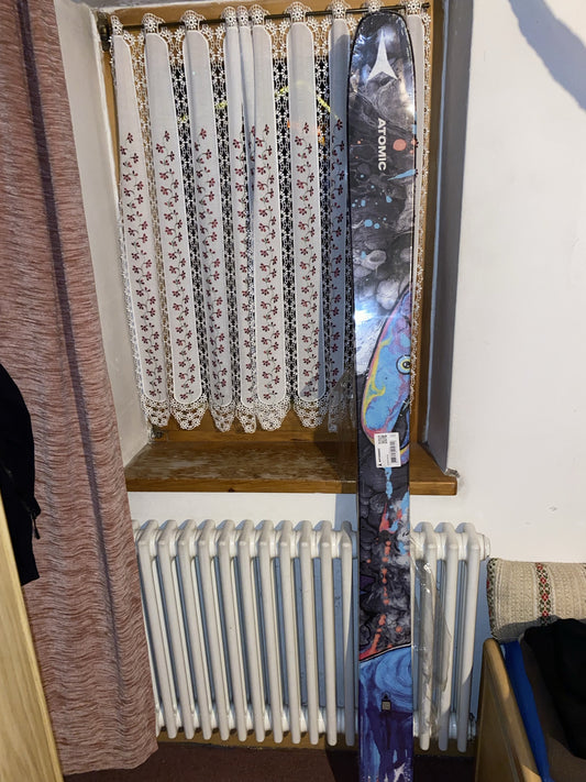 180cm Atomic Bent 110 NUOVO