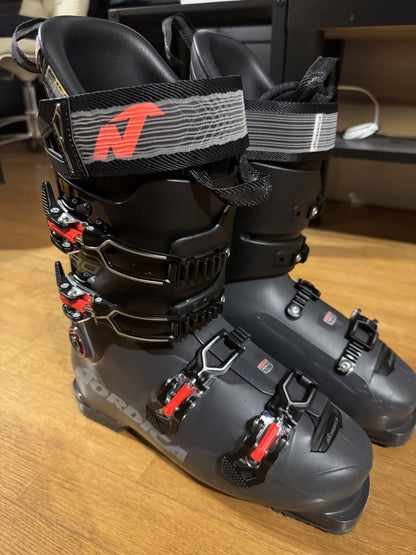 Scarponi sci Nordica Speedmachine 3 flex 110 275mml USATI