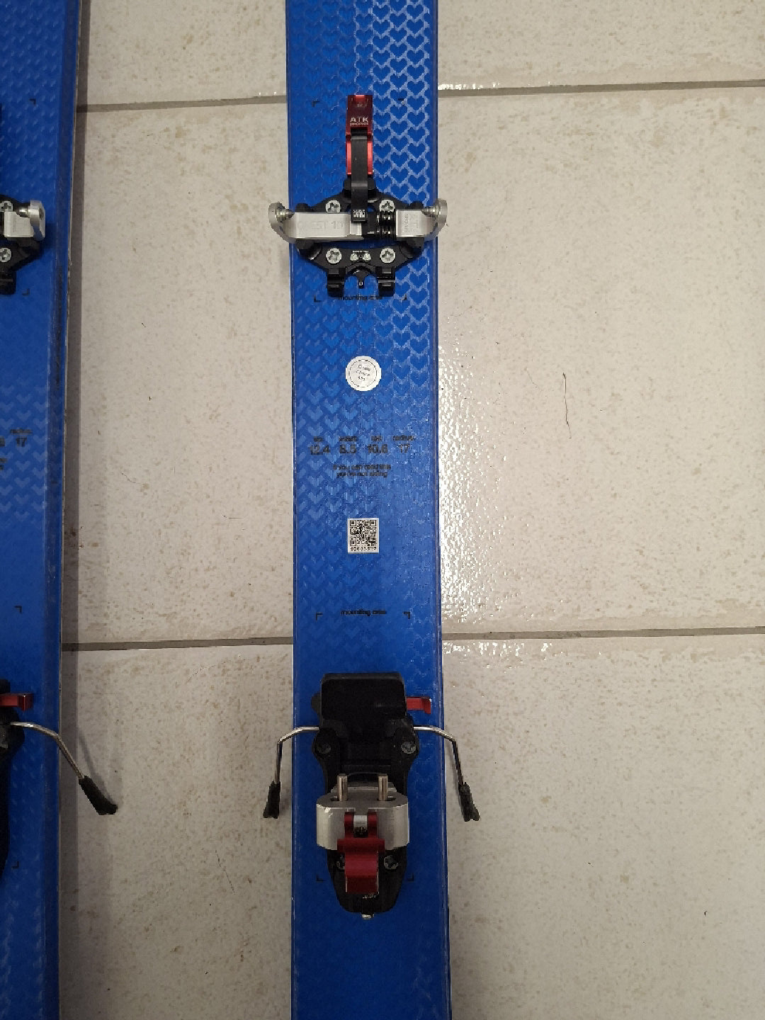 Set scialpinismo usato Black Crows Ova Freebird 175cm + attacchi Dynafit + Scarpa Maestrale 42.5 + pelli e rampante