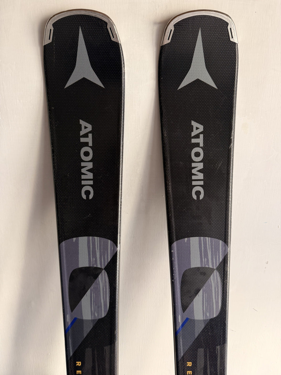 Sci atomic redster Q4 169cm + attacchi atomicM 10  usati