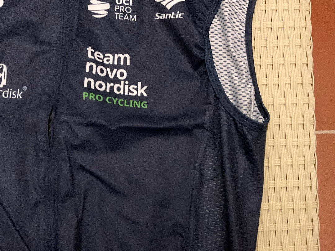Gilet antivento ciclismo Team Novo Nordisk tg. M nuovo
