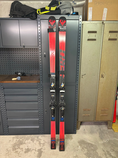 sci ROSSIGNOL 188 cm r30 con attacco Look px 18 usati