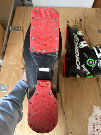 Scarponi sci Nordica Dobermann GP 130 usati