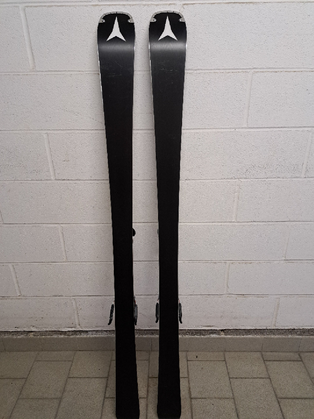 Atomic Redster Q 9 Revoshock S  160 cm Usati