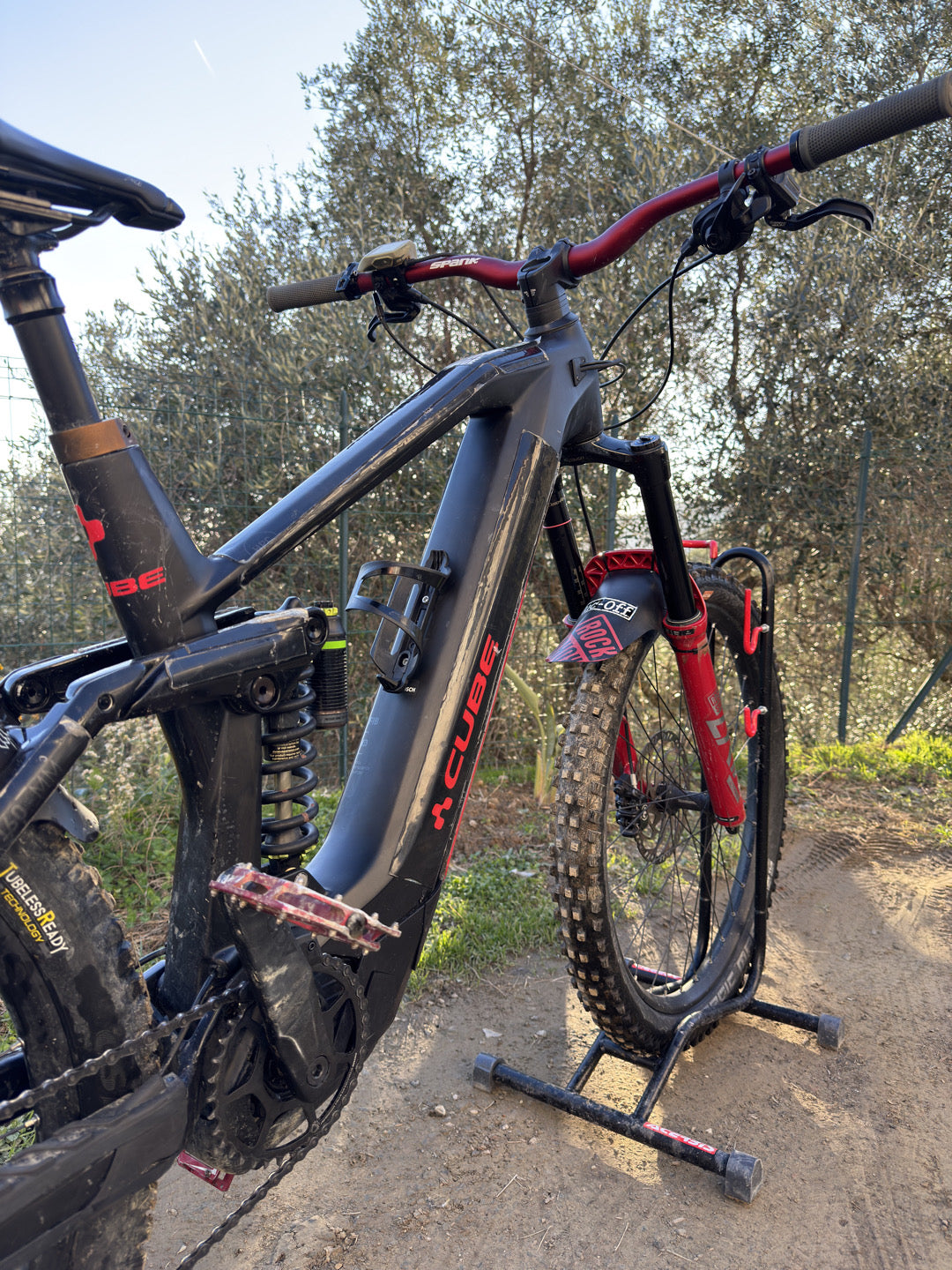 E-MTB Cube stereo Hybrid 160 tg. 27.5 usata