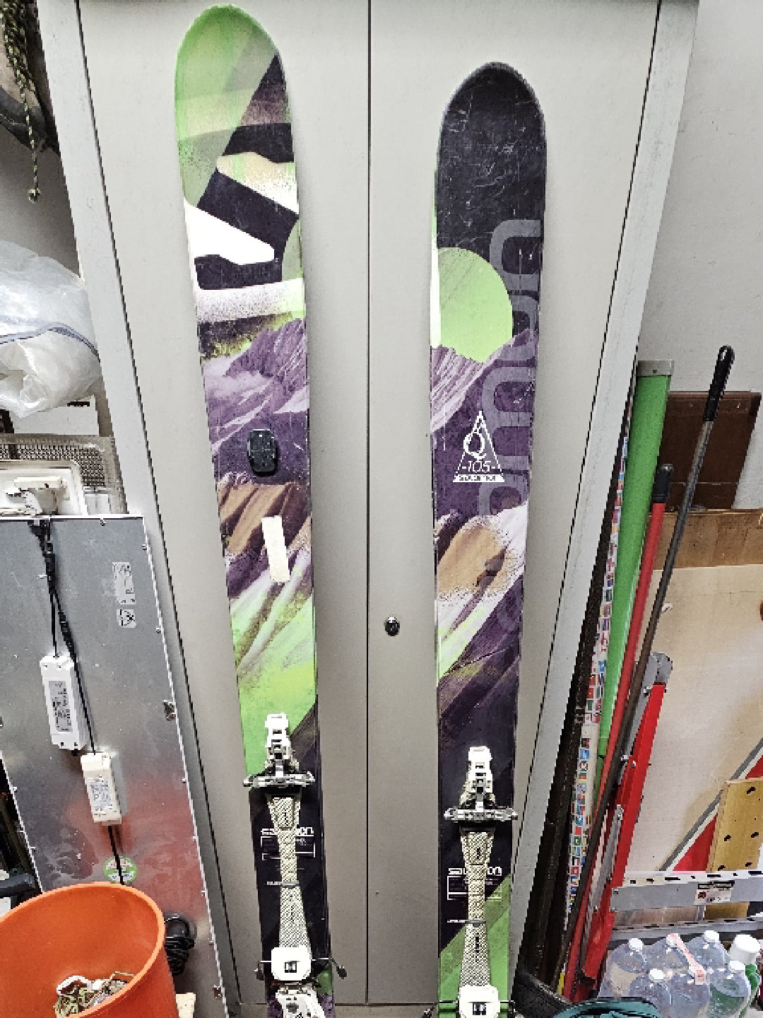 scialpinismo/freeride salomon q105 181cm + Dynafit TLT