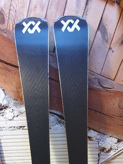 Sci Volkl Racetiger SC 150cm r10.5 usati