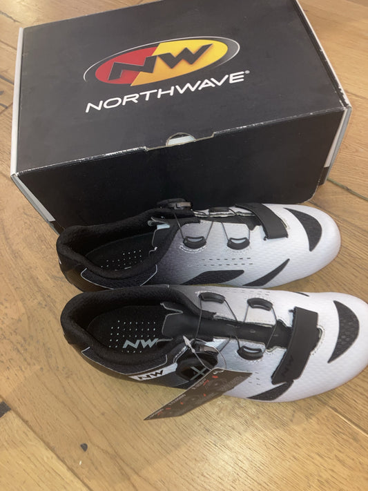 scarpe ciclismo Northwave storm carbon tg. 41 nuove